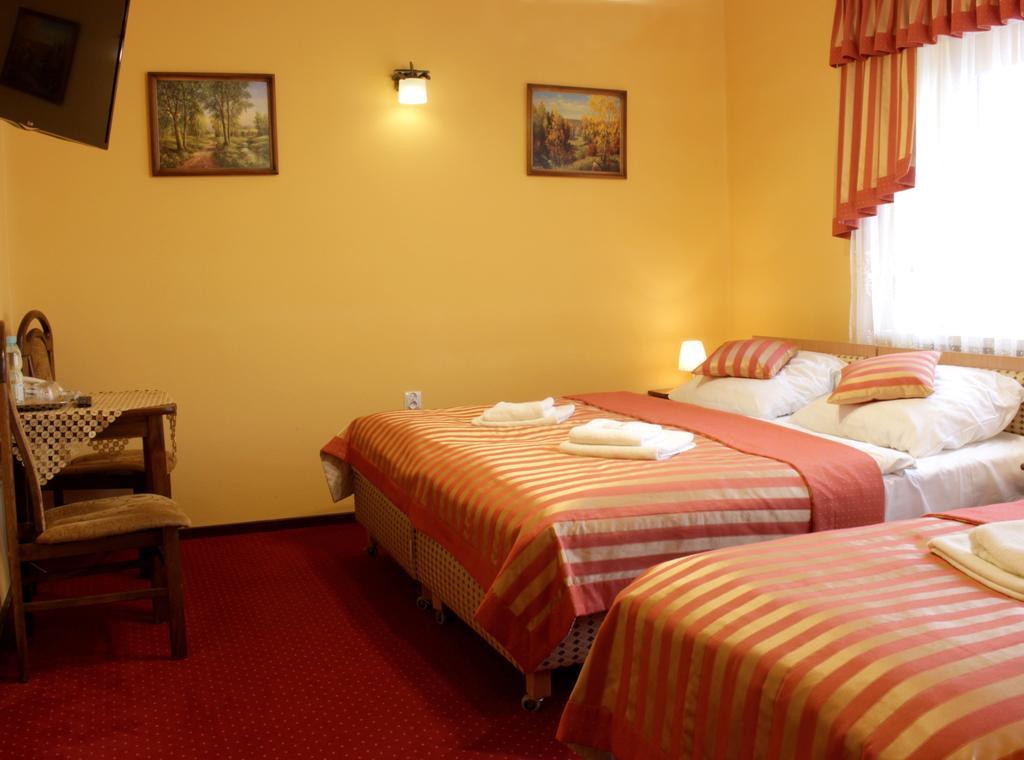 Hotel Dukat Бяла Подласка Стая снимка