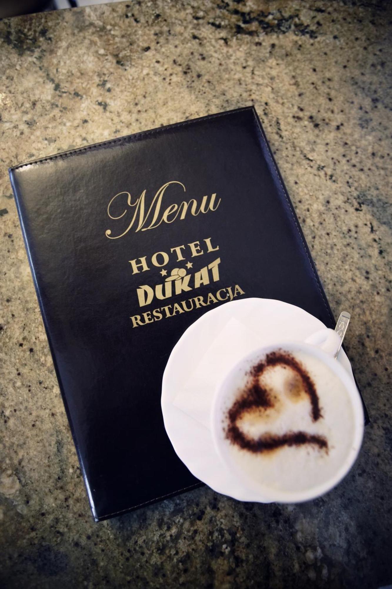 Hotel Dukat Бяла Подласка Екстериор снимка