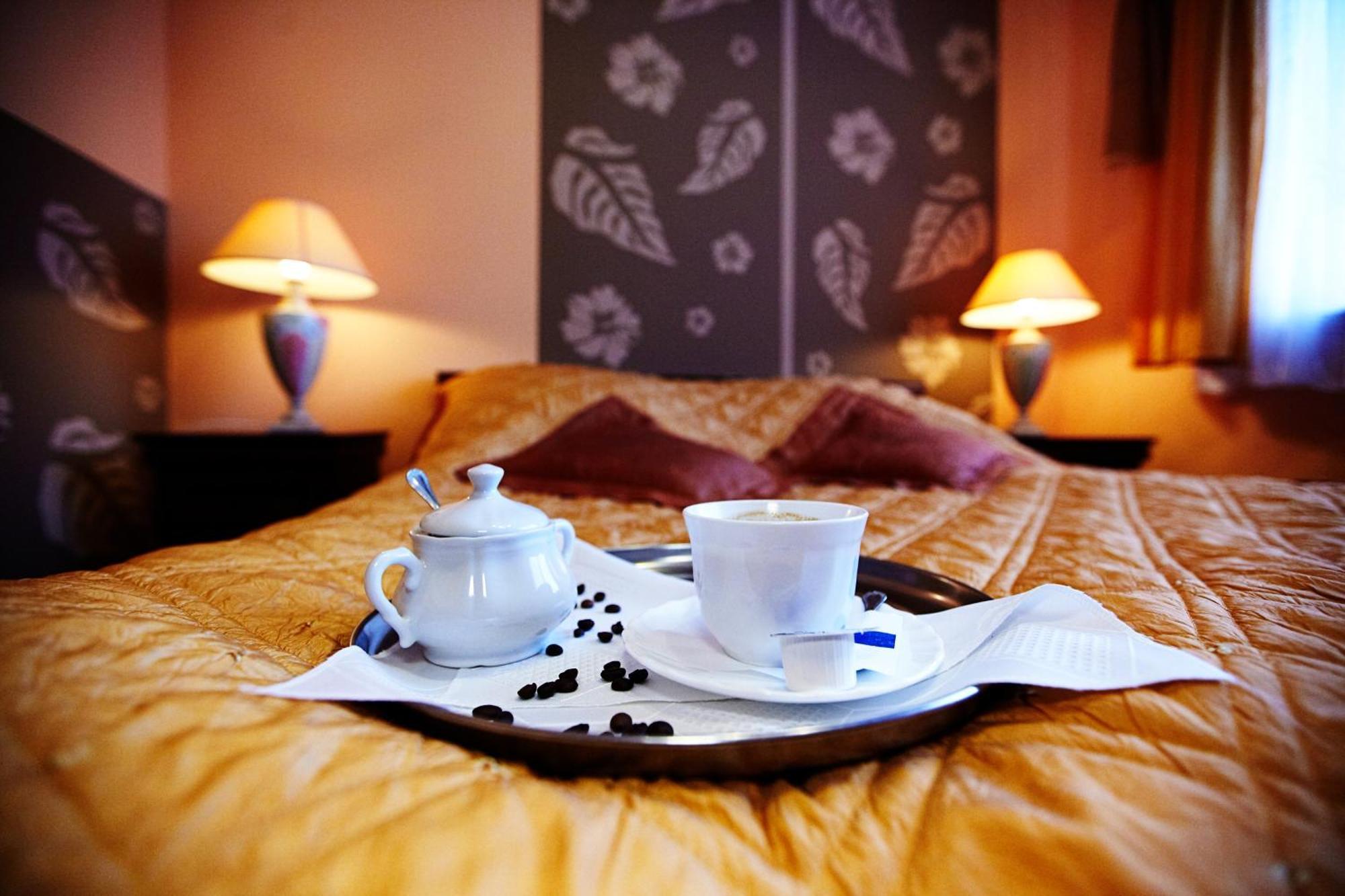 Hotel Dukat Бяла Подласка Екстериор снимка