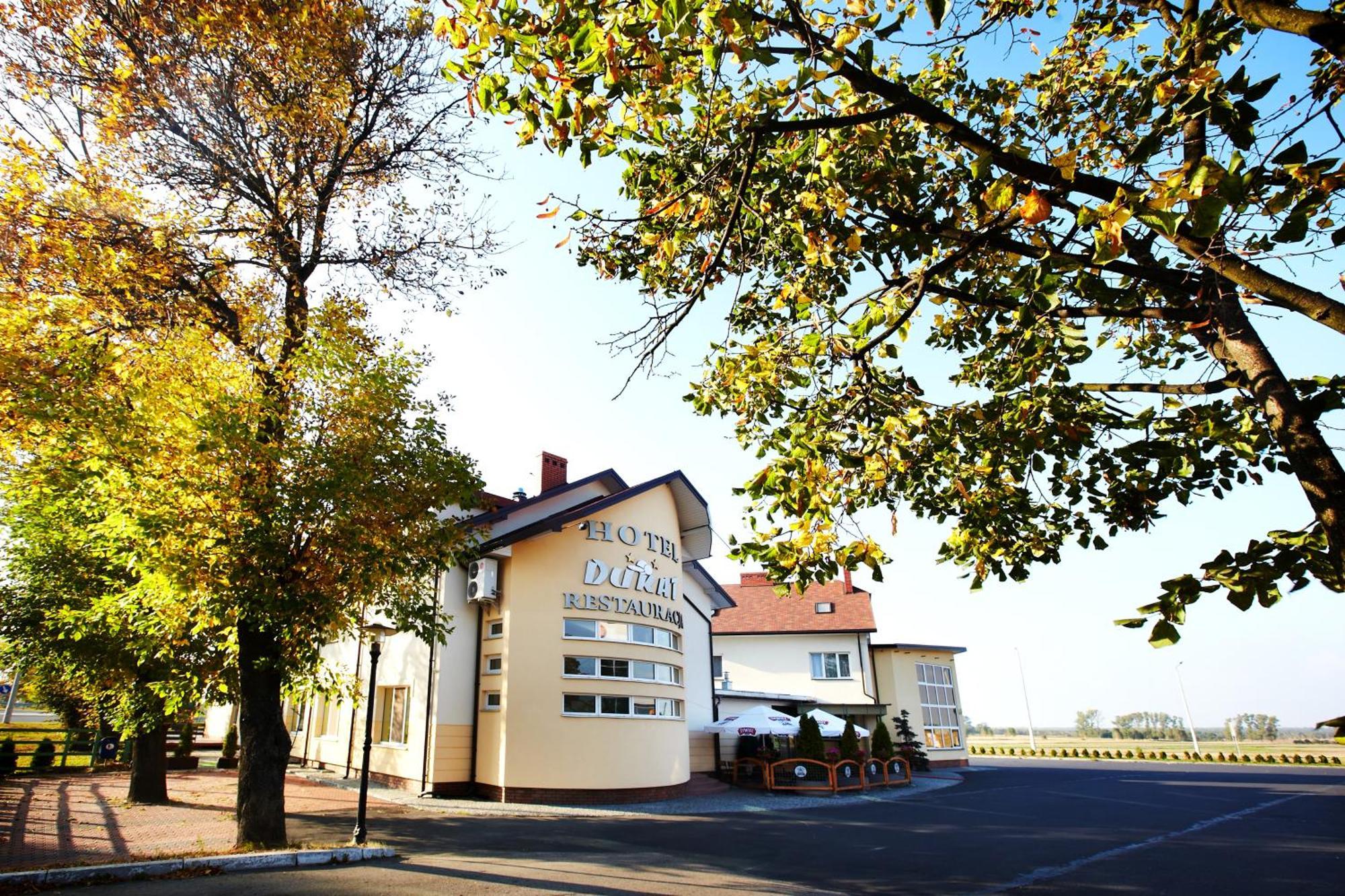 Hotel Dukat Бяла Подласка Екстериор снимка