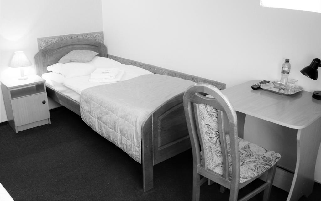 Hotel Dukat Бяла Подласка Стая снимка