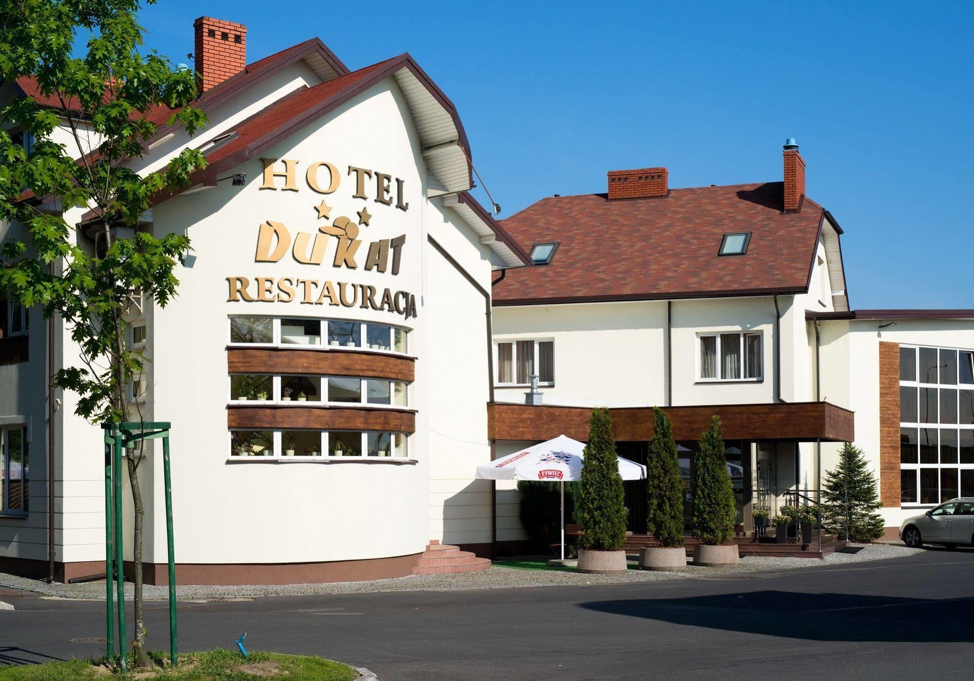 Hotel Dukat Бяла Подласка Екстериор снимка